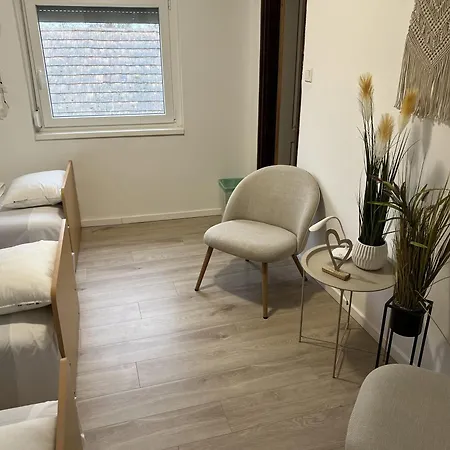 Holiday home Delfin Sziv Haza - Szauna Es Jakuzzi
